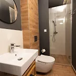 Plum With Terrace #self Check-in وارسو