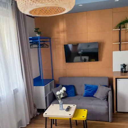 Plum With Terrace #self Check-in