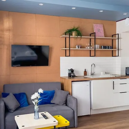 Plum With Terrace #self Check-in * Βαρσοβία